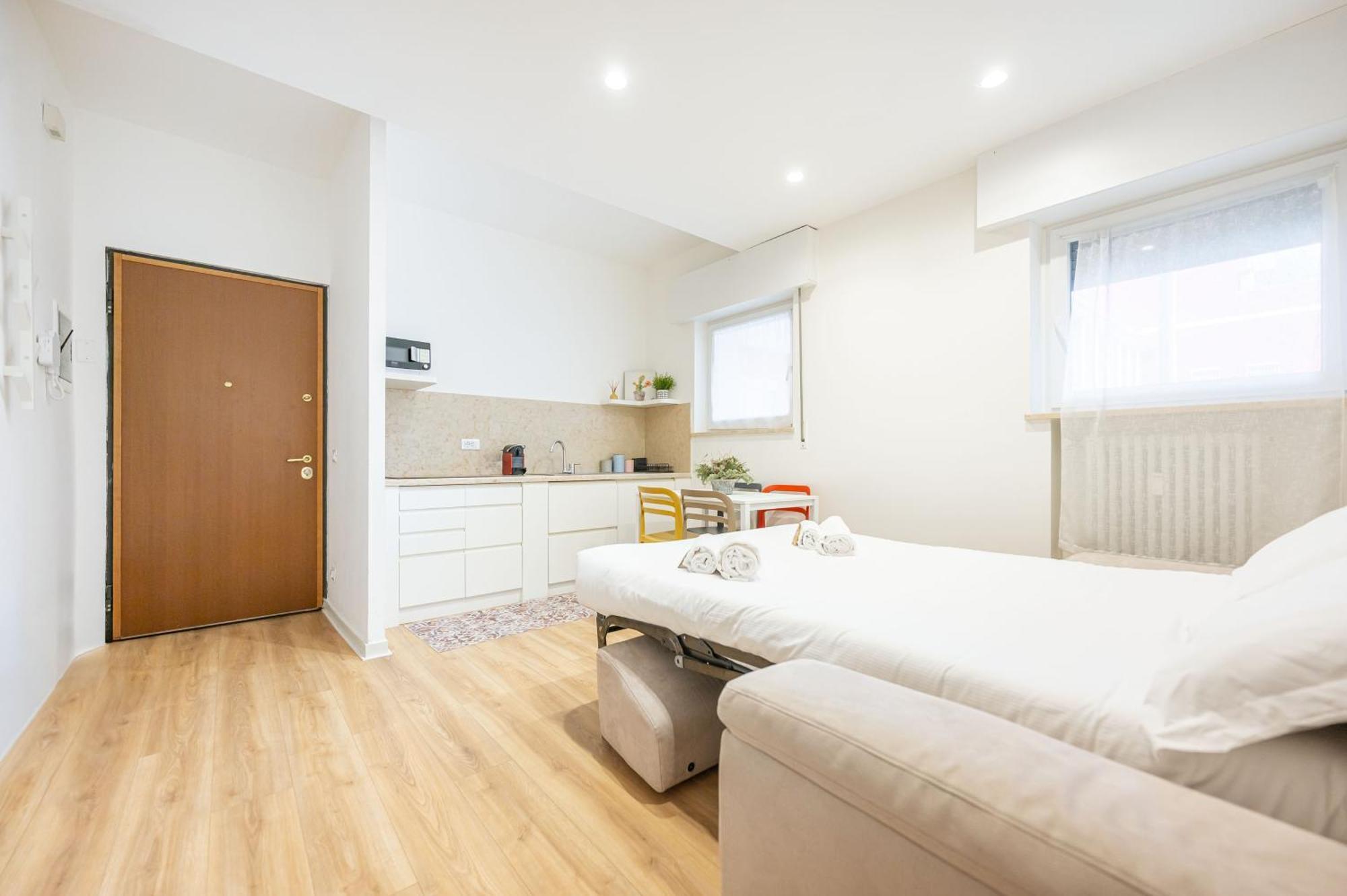 Debora'S Flat - 10 Minuti Dall'Arena ヴェローナ エクステリア 写真